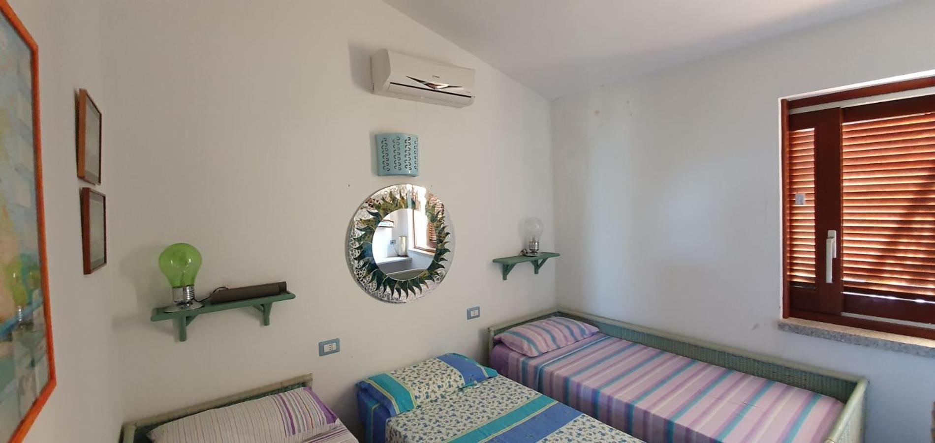 Villa Sunrise House à San Teodoro  Extérieur photo